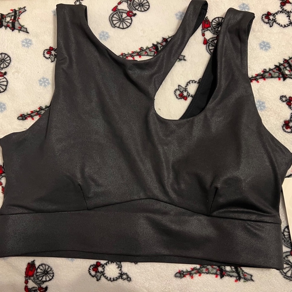 Fabletics Black Asymmetrical Strap Sports Bra Medium Support Size Medium
